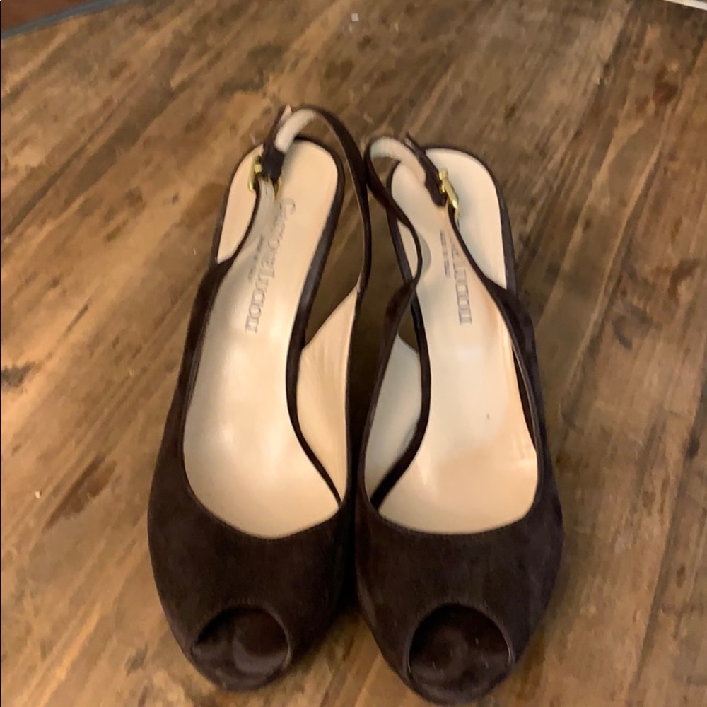 Gastone Lucioli sling back peep toed shoes